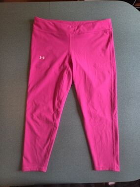 Under Armour Neon Pink Performance Leggings